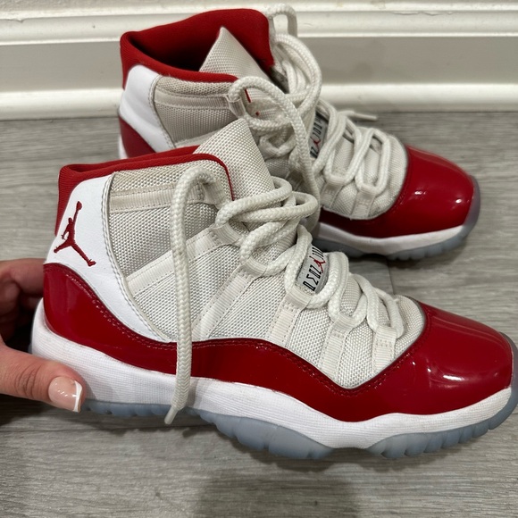 kids air Jordan 11 cherry - Picture 5 of 6